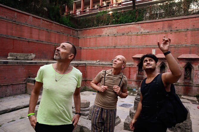 1 Day Gay Tour Nepal - Starting at Garden of Dreams, then walking Thamel, Asan, and Indra Chowk