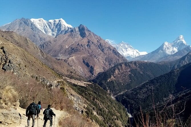 12 Days Everest Base Camp Trek from Kathmandu - Namche Bazaar acclimatization, not just a stopover