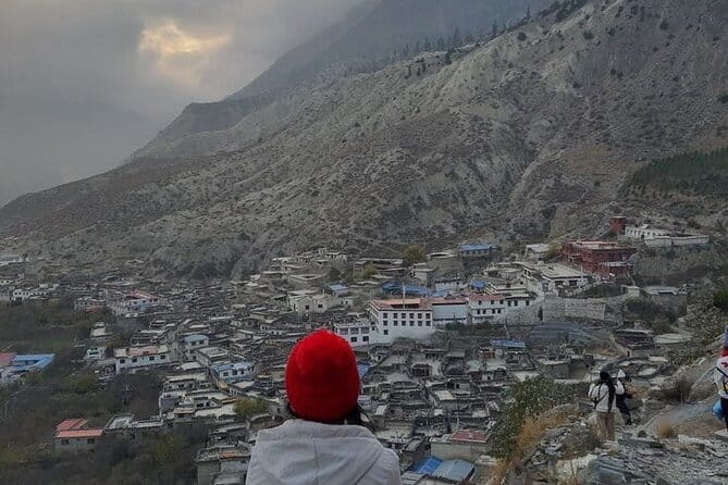2-Day Scenic Mustang Tour: Pokhara to Jomsom, Kagbeni & Muktinath - Tatopani hot springs and Rupse Falls, the best breaks in the middle