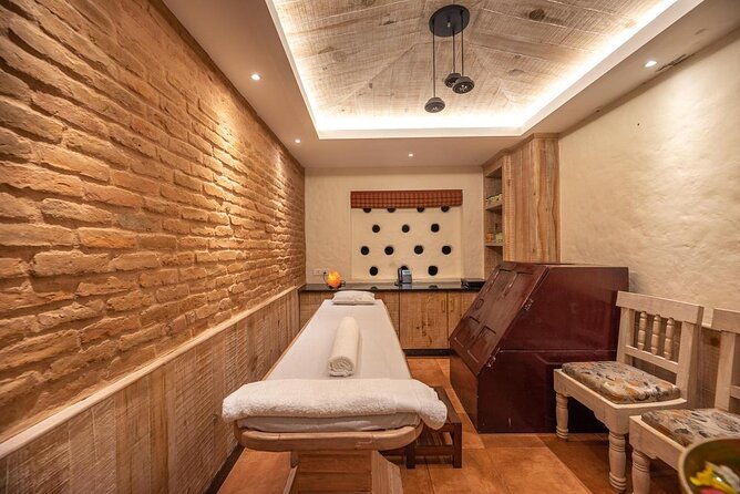 21 Day Ayurveda & Yoga Retreat in the Himalayan country, Nepal - Getting there smoothly and using your free time wisely