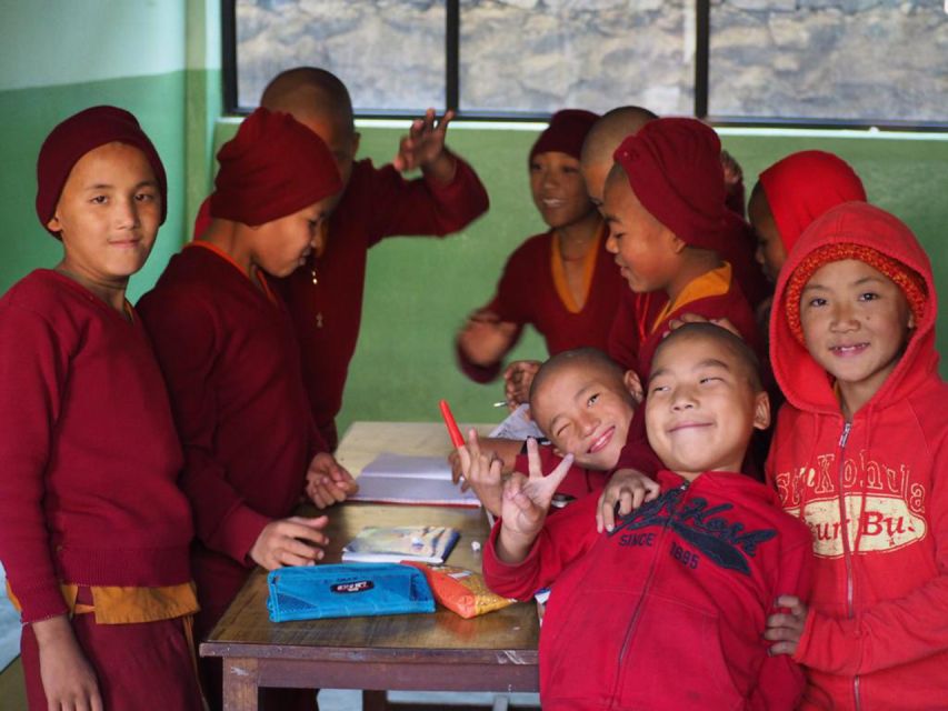 Afternoon Tibetan cultural tour - Why Mr. Thupten Gyatso’s guide style matters more than you think
