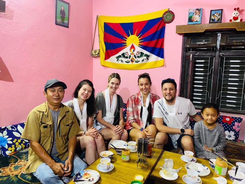Afternoon Tibetan cultural tour - How the monk conversation turns Buddhism from theory into daily life