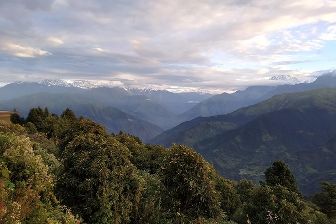 Annapurna: 2 Days 1 Night Poon Hill Trekking - Day 2 sunrise at Poon Hill: the short climb that earns its keep