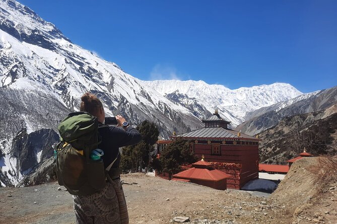 Annapurna Circuit Trek with Tilicho Lake (16 Days) - Yak Kharka and Thorong Phedi: staging for the pass
