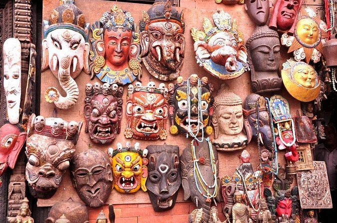 Best Nepal Tour Package - Day 5: drive back to Kathmandu, then free time in Thamel