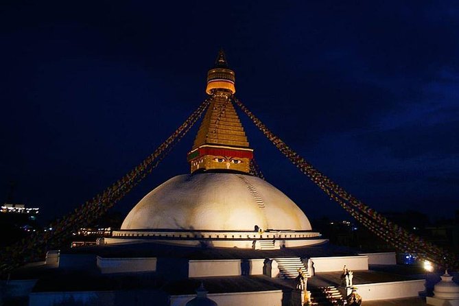 Best of Nepal Luxury Adventure Tour Package - 9 Days - Kathmandu Temple Squares, Plus a Farewell Dinner With Music
