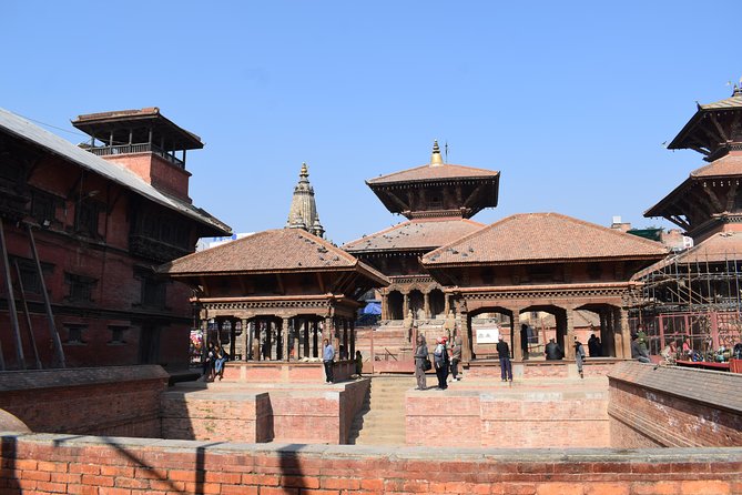 City tour of Bhaktapur and Patan Durbar Square - Entering Patan Durbar Square the right way