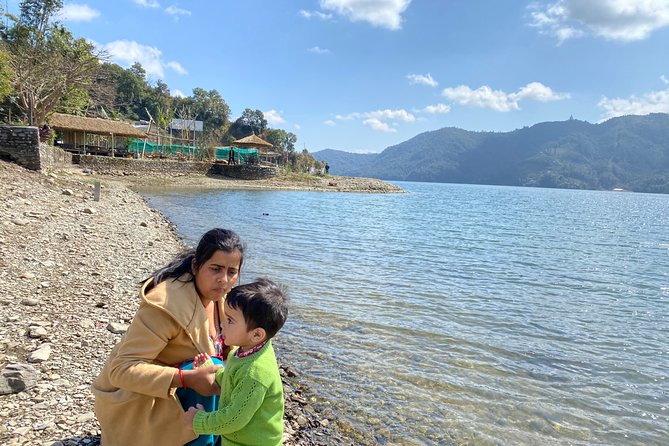 Entire Tour of Pokhara Valley with Guide - Your private car and English-speaking guide, and why it matters in Pokhara