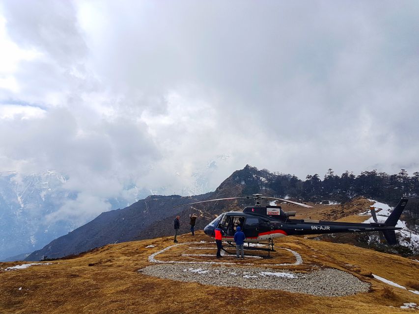 Everest Base Camp: 3 Hour Helicopter Sightseeing Tour - Everest View Hotel: up to 45 minutes to see Everest up close