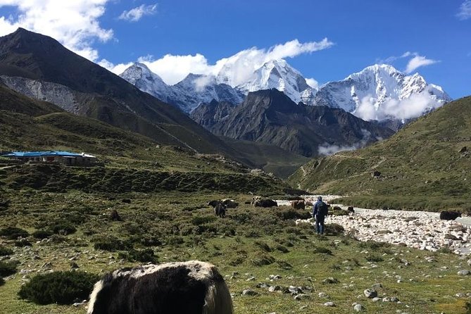 Everest base camp flight over by Helicopter from Kathmandu - Why a helicopter Everest flight is a different kind of travel day