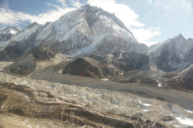 Everest base camp flight over by Helicopter from Kathmandu - Who this tour suits best, and who should think twice
