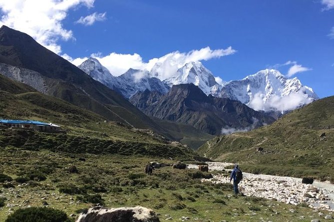 Everest base camp flight over by Helicopter from Kathmandu - Kalapathar landing: where your photos actually happen