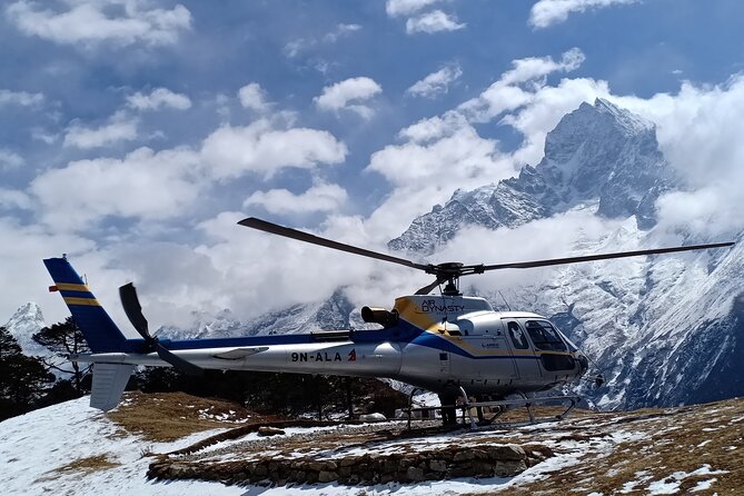 Everest Base Camp Helicopter Tour - Hotel Everest View Breakfast: The Highest Altitude Finish