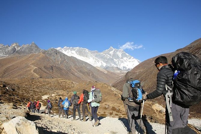 Everest Base Camp Trek - Day 8: Lobuche, Memorials, and the Khumbu Glacier Moraine Feeling