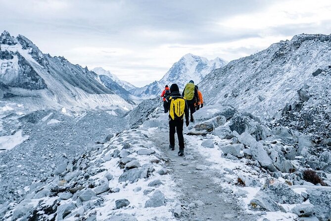 Everest Base Camp Trek with Helicopter Return to Lukla - 10 Days - Namche Bazaar and Tengboche: culture with a breathing break