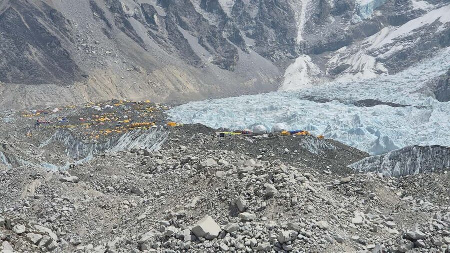Everest Scenic Mountain Flight (Review Exclusion Section) - Boarding a small window into the Everest zone: what you see from the air