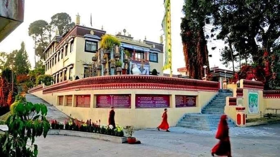 From Kathmandu: 2 Stupas and Kopan Monastery Spiritual Tour - Pacing and what to expect in the 5-hour flow