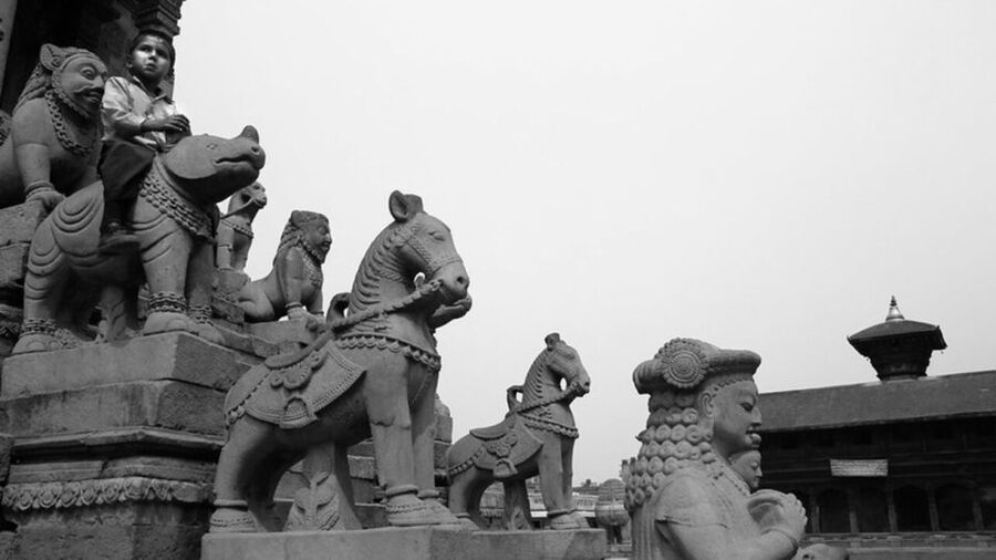 From Kathmandu: Half-Day Guided Tour of Bhaktapur - From Kathmandu to Medieval Bhaktapur in Half a Day