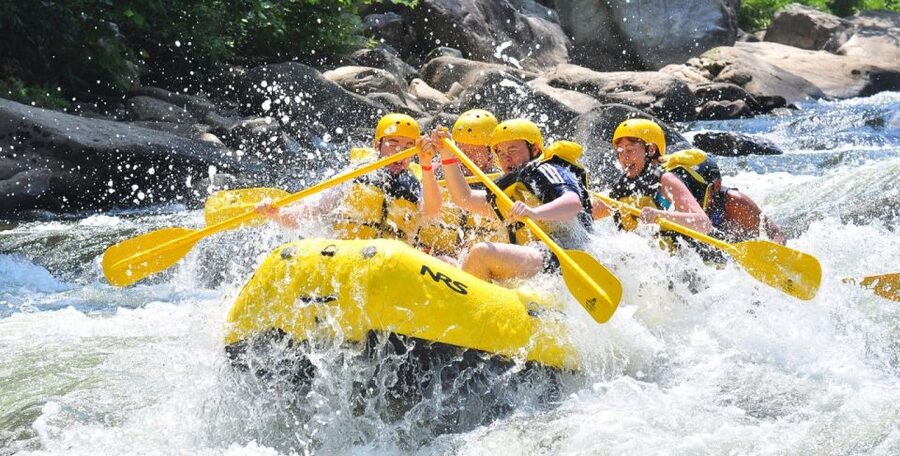 From Kathmandu / Pokhara / Chitwan: River Rafting - 1 Day - Safety briefing and your raft crew: how you stay confident