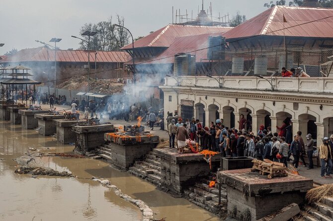 Full Day Kathmandu City Tour: Highlights of the Kathmandu Valley - Pashupatinath Temple on the Bagmati River: sacred rituals up close