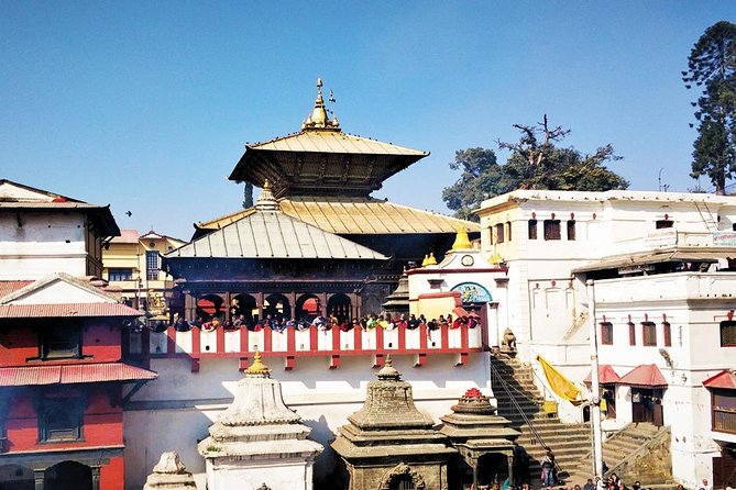 Historical Kathmandu - Getting started in Thamel: the 9:45am rhythm