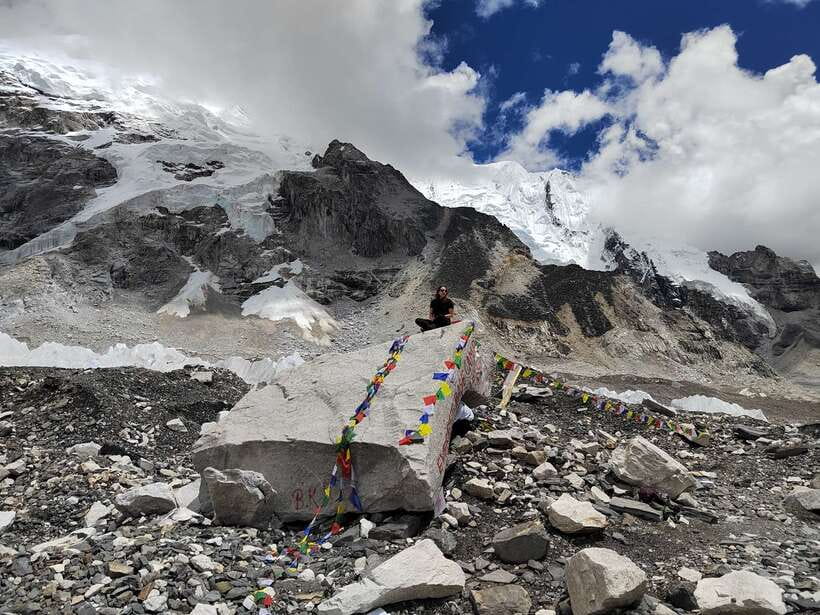 Kathmandu: 1-Hour Scenic Flight Over Mount Everest - How the Crew Makes Sense of the Peaks