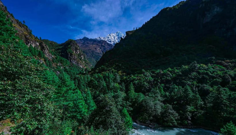 Kathmandu: 15-Day Everest Base Camp Trek with Guide - Chhukung Valley Day Trip and the Road to Lobuche and Gorakshep