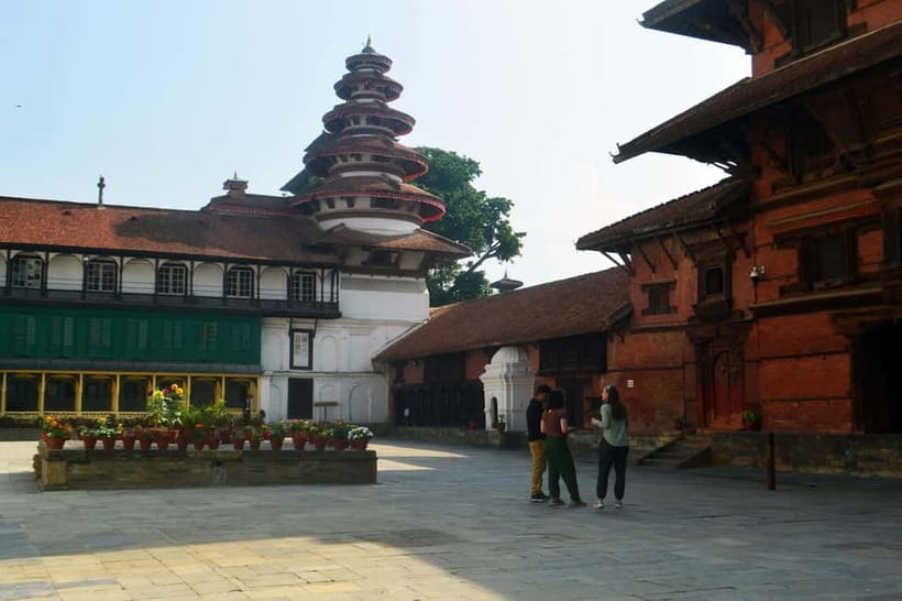 Kathmandu 4-Heritage Sites Tour - Guide quality can make or break the day