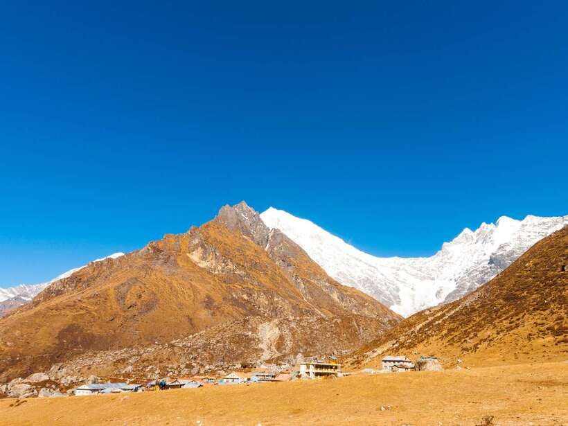 Kathmandu: 6 Days Langtang Valley Trek with Kyanjin Ri - Guides, pacing, and why the private setup can be a big deal
