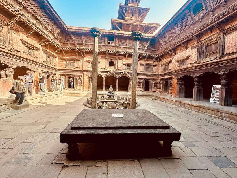 Kathmandu: 7 UNESCO Sites Tour in 1 Day (Private Tour) - Boudhanath Stupa, pilgrimage energy plus lunch and craft browsing