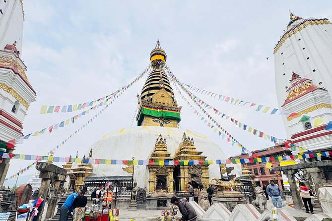 Kathmandu: 7 UNESCO World Heritage Private Day Tour with Lunch. - Kathmandu Durbar Square, Hanuman Dhoka: Royal Power in Stone
