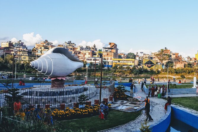 Kathmandu and Bhaktapur Cities Guided Tour - Sankhamul Park by the river: the calm hour that makes the tour feel complete