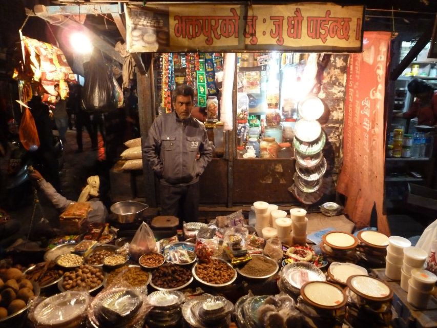 Kathmandu at Sunset: Explore the City on Rickshaw - Starting at Hotel Marshyangdi, then finding the Thamel pulse