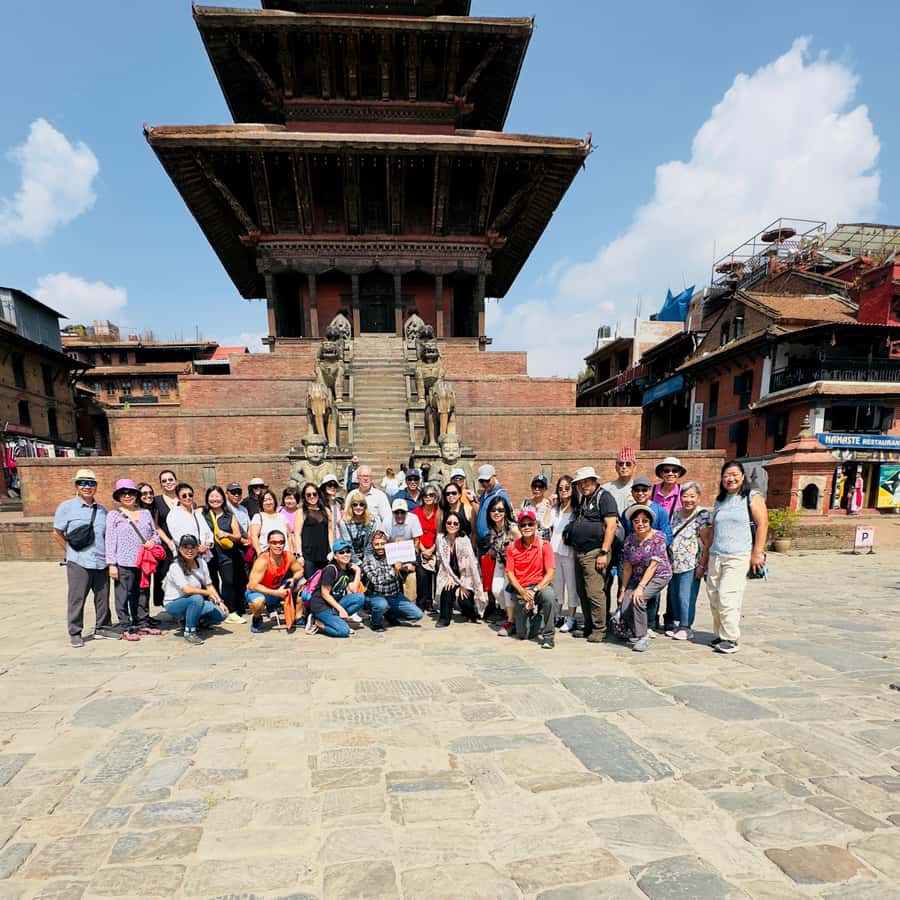 Kathmandu: Full-Day 7 UNESCO Tour with Lunch - Private/Group - Lunch, Snacks, and the Reality of Food on a Route Like This