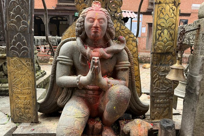 Kathmandu Full Day Tour - Stop 1: Swayambhunath, Your “Start With Momentum” Heritage Site