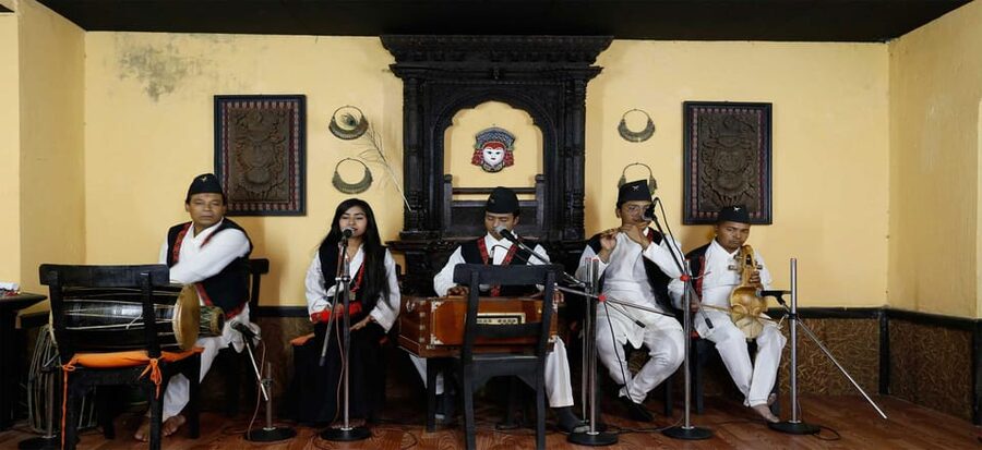 Kathmandu: Nepalese Cuisine dinner with traditional dance - Two show moments you’ll want to be ready for: Lake Dance and yak time