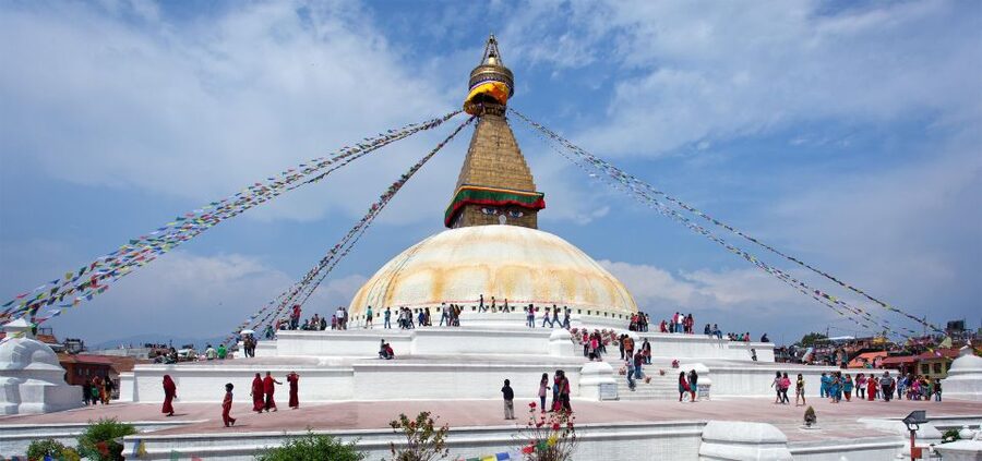 Kathmandu Sightseeing By Bus Day Trip - Getting on the bus in Thamel, and why the timing matters