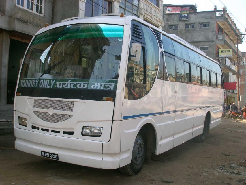 Kathmandu Sightseeing By Bus Day Trip - Budhanilkantha and Swayambhunath Temple, getting contrast without extra tickets