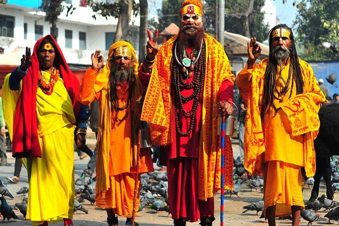 Kathmandu Spiritual Sites: Bodhnath & Pashupatinath Tour - Pashupatinath Temple: Shiva beliefs, sadhu monks, and the reality of Bagmati