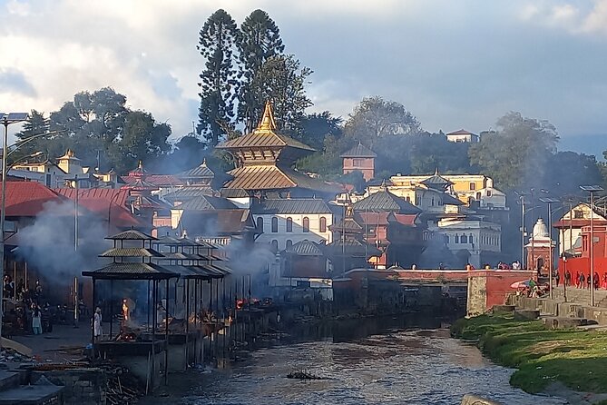Life and spirituality tour of Kathmandu - Timing, comfort, and temple-day readiness (6 to 8 hours)