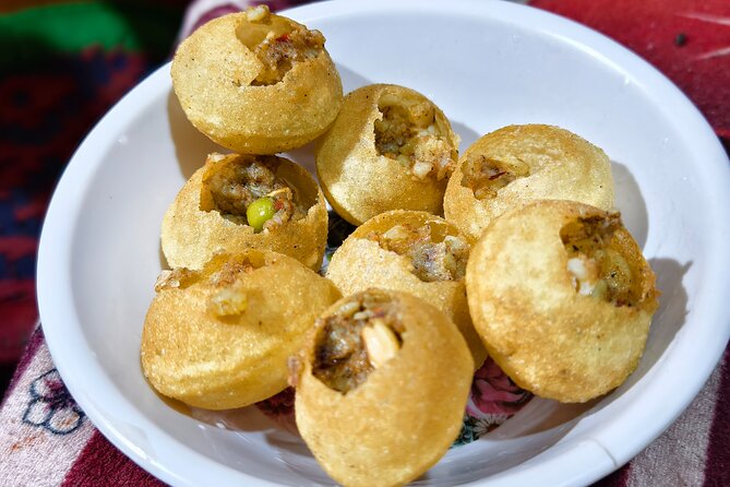 Local Women Lead Nepali Cooking Class - Group size, language, and what it feels like for solo travelers