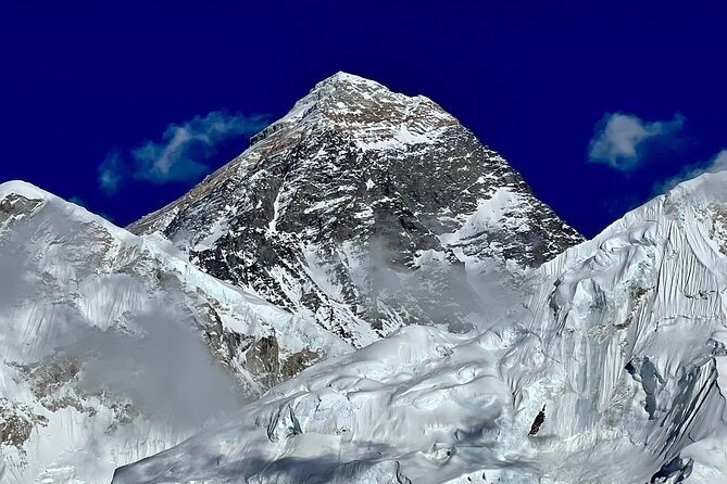 Luxury Everest Base Camp Trek -11 Days - Day 2: fly to Lukla, then start the Khumbu grind