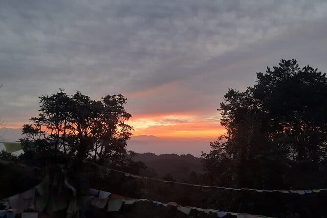 Nagarkot Sunrise & Bhaktapur Durbar Square UNESCO Heritage Tour - Nagarkot View Tower before dawn: Everest odds and what to pack