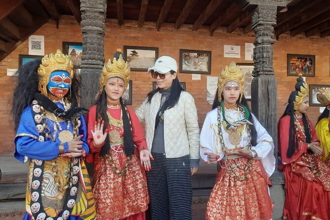Nagarkot Sunrise & Bhaktapur Durbar Square UNESCO Heritage Tour - Should you book this tour or choose another plan?
