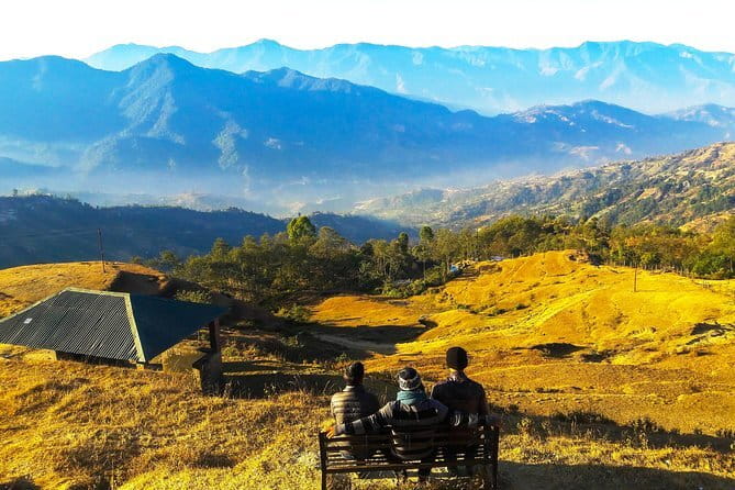 Nagarkot Sunrise View & Day Hiking with Lunch - Private/Group - Guide and group setup: how the day feels in private vs group mode