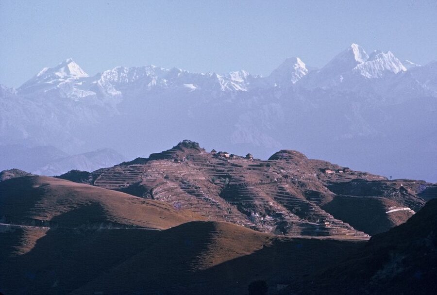Nagarkot Sunrise With Changu Narayan and Bhaktapur Day Tour - Changunarayan Temple: UNESCO carvings and a guide who helps you see