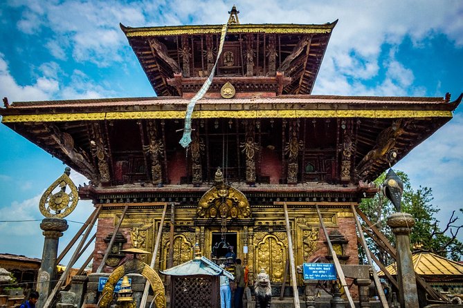 Nagarkot sunrise with trip to Changu Narayan Temple and Bhaktapur Durbar Square - Who this tour suits, and who should pick a different day