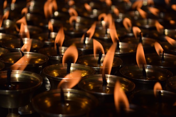 Namo Buddha and Thrangu Tashi Yangtse Monastery Half-Day Tour - Getting there in Kathmandu traffic: why the times feel short (and how to manage it)