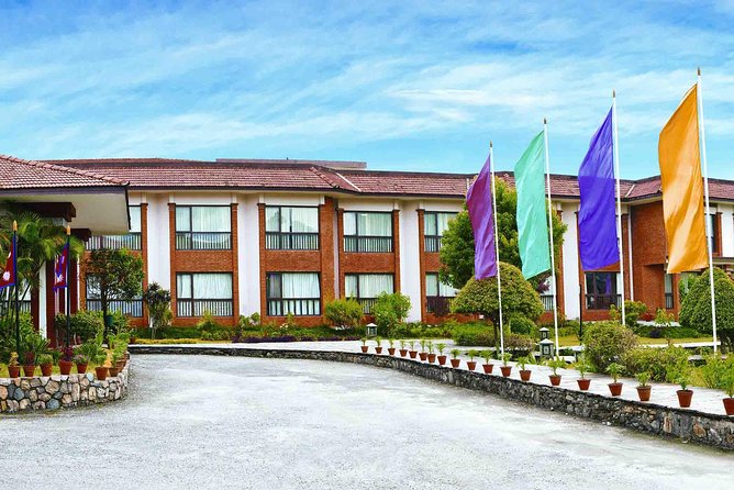 Nepal in Luxury: Kathmandu, Chitwan & Pokhara Escape – 8 Days - Day 3 Chitwan Travel and Tharu Culture: From City Noise to Jungle Warmth