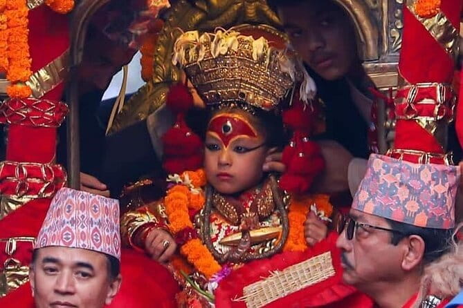 Oldest Local Market Walking Tour With Living Goddess Kumari - Kathmandu Durbar Square: palaces and temples with guided context